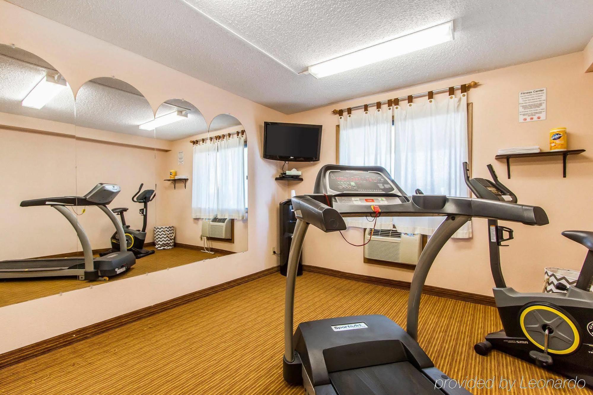 Quality Inn & Suites Ottumwa North Zewnętrze zdjęcie
